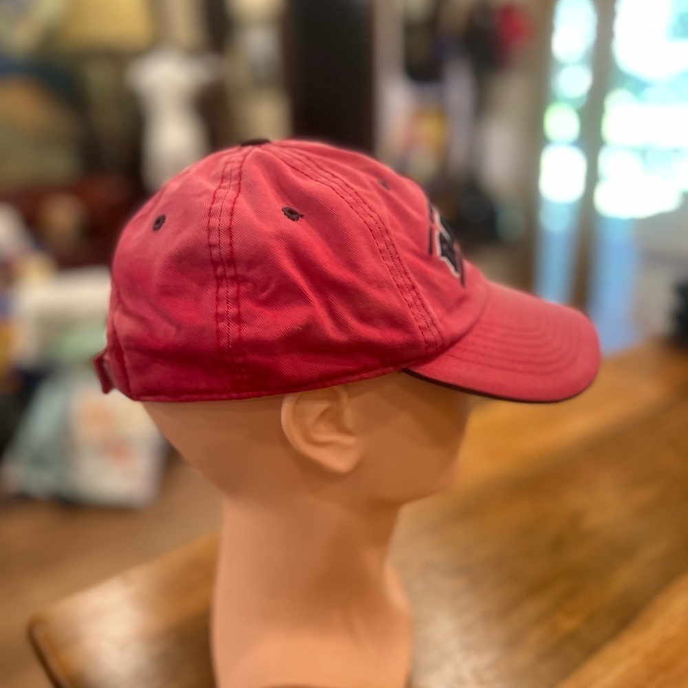 Georgia Dawgs hat in used condition - Picture 4 of 6